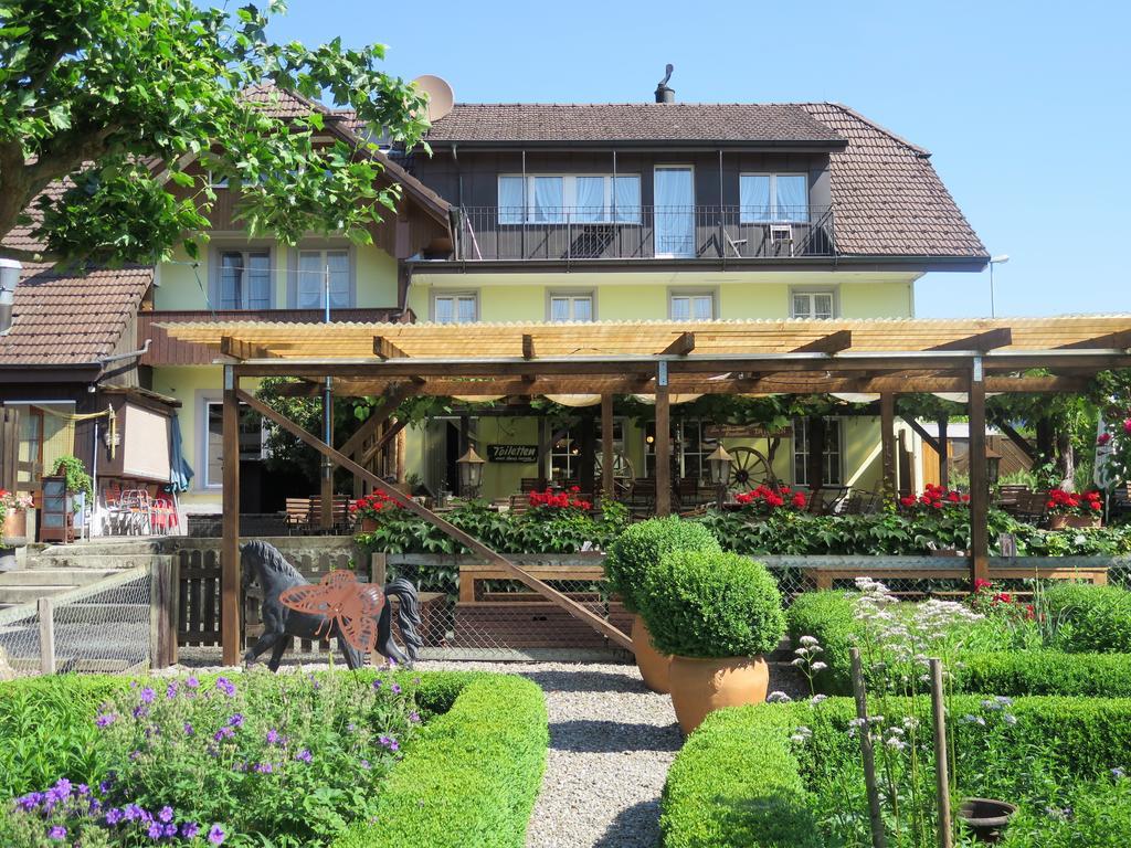 Hôtel Wirtshaus Rutihof à Gränichen Extérieur photo